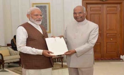 സർക്കാരുണ്ടാക്കാൻ മോദിയെ ക്ഷണിച്ച് രാഷ്ട്രപതി: