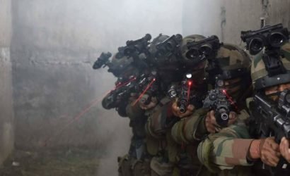 കശ്മീരിൽ സർക്കാർ സ്ക്കൂൾ ഭീകരർ കത്തിച്ചു ; അഗ്നിക്കിരയാക്കിയത് നാളെ ബോർഡ് പരീക്ഷ നടക്കാനിരുന്ന സ്ക്കൂൾ