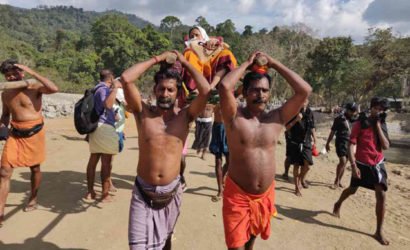 ശബരിമലയിൽ ദേവസ്വം ബോർഡിന്റെ പകൽകൊള്ള;ഡോളി ചുമട്ടുകാരുടെ വിയർപ്പിനെ വരെയും പിഴിയുന്ന ദേവസ്വം ബോർഡിനെതിരെ പരാതിയുയരുന്നു.