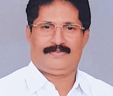 സ്വർണ്ണത്തിളക്കം;തൂവെള്ള പോലെ പവിത്രവും; മാതൃകാ വ്യക്തിത്വത്തിനുടമയായ പ്രേമാനന്ദ്: