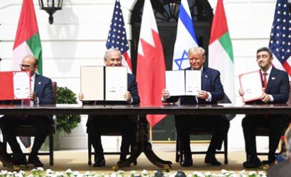 ഇനി പകയില്ല ; ഇസ്രയേലിനൊപ്പം സമാധാന കരാർ ഒപ്പിട്ട് യുഎഇയും ബഹ്‌റൈനും: