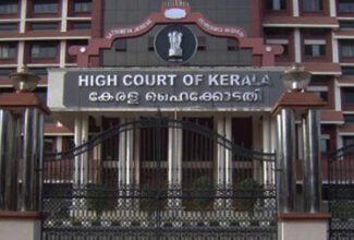 ‘എസ് ഡി പി ഐ യും പോപ്പുലര് ഫ്രണ്ടും തീവ്ര നിലപാടുള്ള സംഘടനകളെന്നു ഹൈക്കോടതി; ഇരു സംഘടനകളും ഗുരുതരമായ അക്രമങ്ങളില് ഏര്പ്പെടുന്നവയെന്നും ഹൈക്കോടതി:
